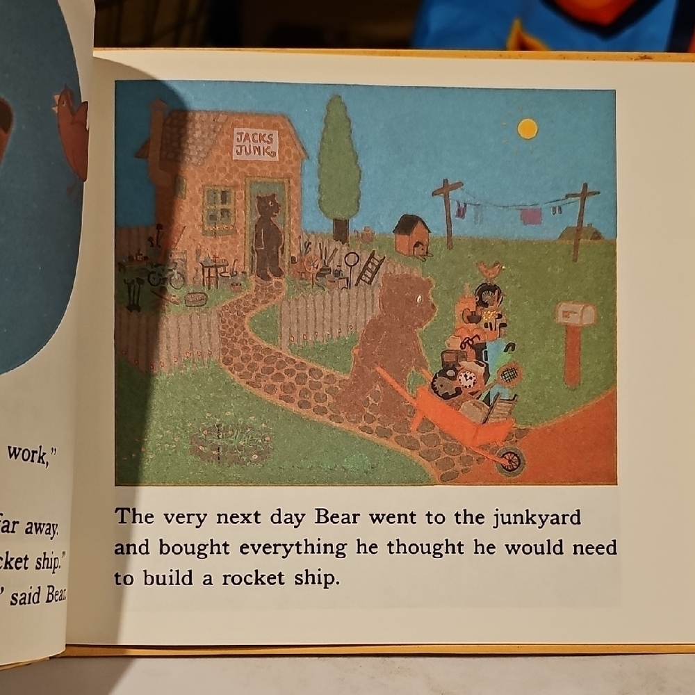 Mooncake by Frank Asch - Colorful Kids Learning Book - Picture 2 of 3